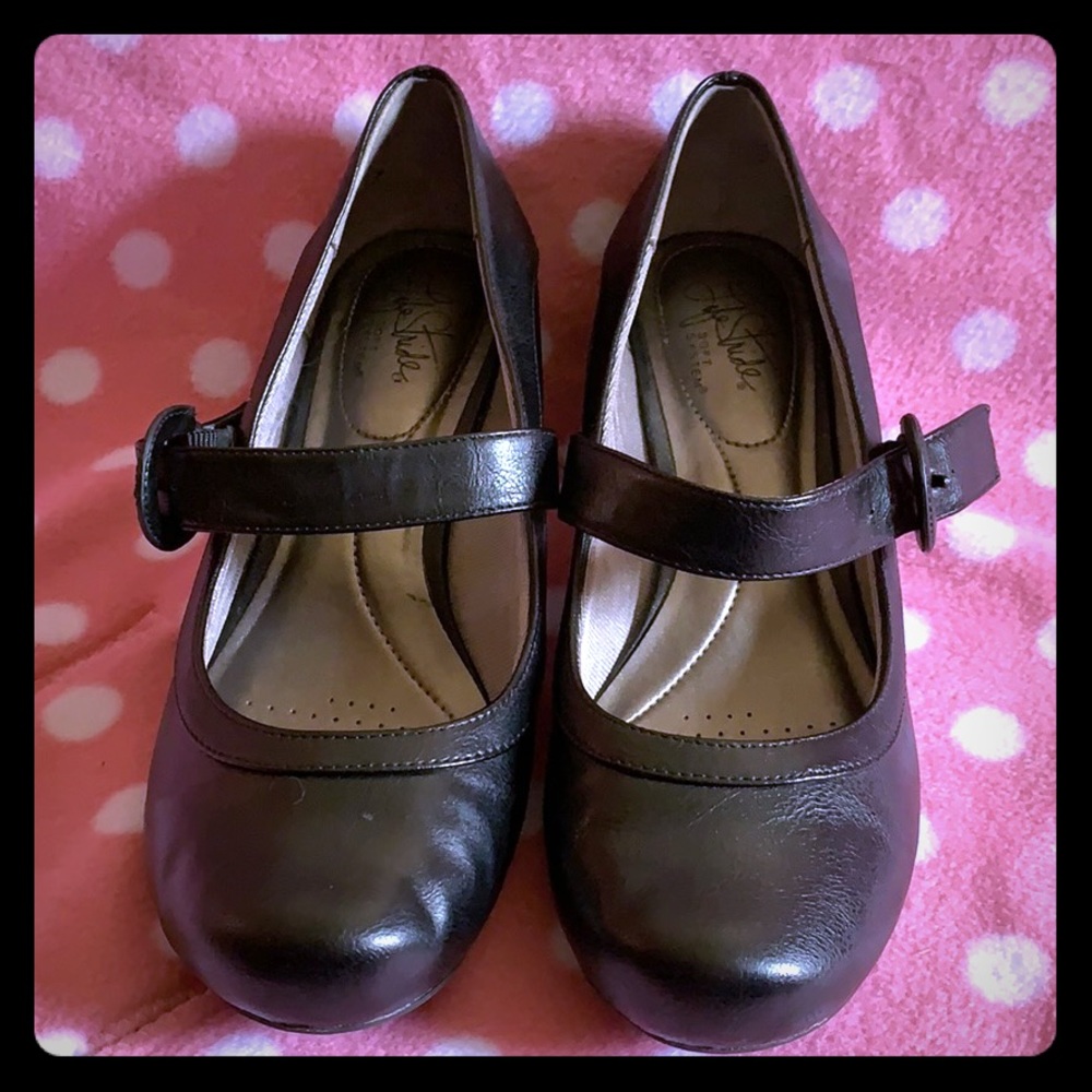 Lifestride maryjanes